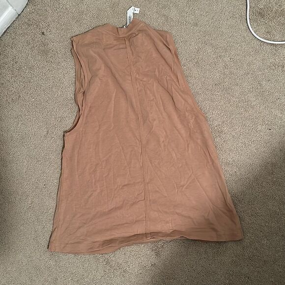 Lululemon Tank Top 0 Tan - Picture 4 of 4